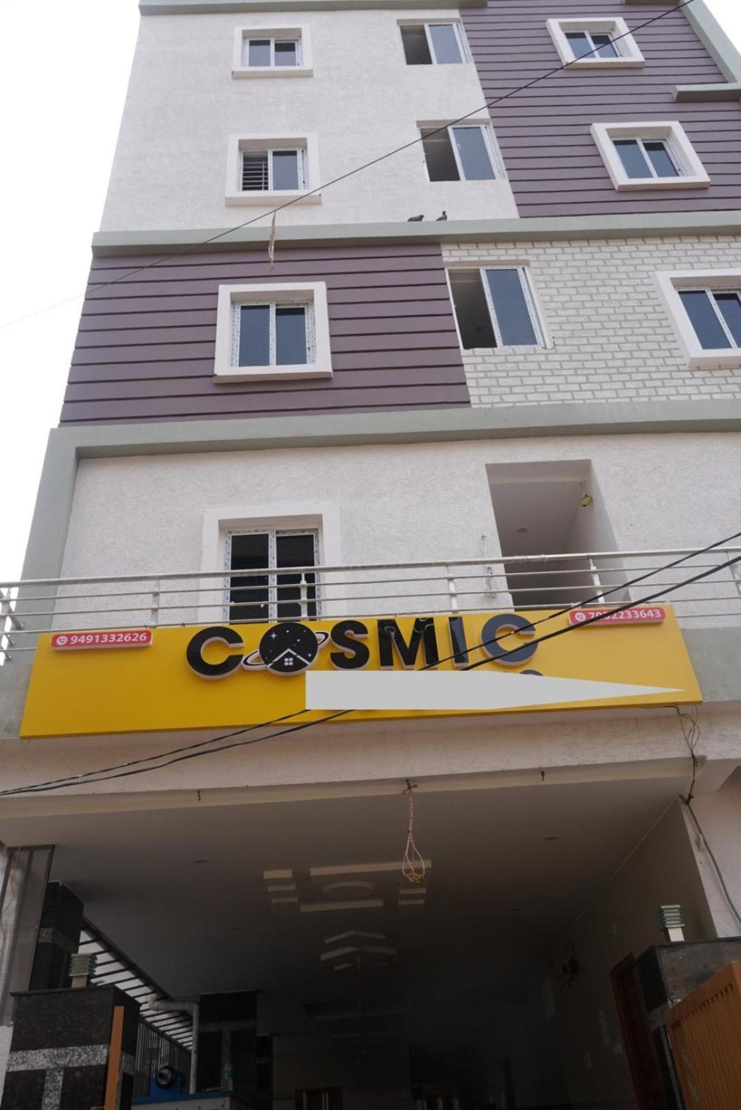 Cosmic Hotel & Guest House Gachibowli Raidurg Haïdarabad Extérieur photo